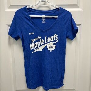 Woman’s Toronto Maple Leafs Shirt size Medium Official NHL